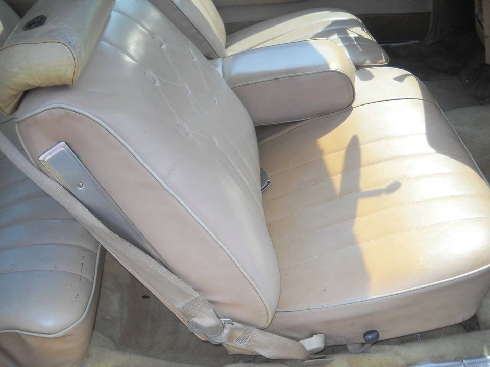 1976 Pontiac Grand Prix 3rd+ Gen - Image 10 of 20