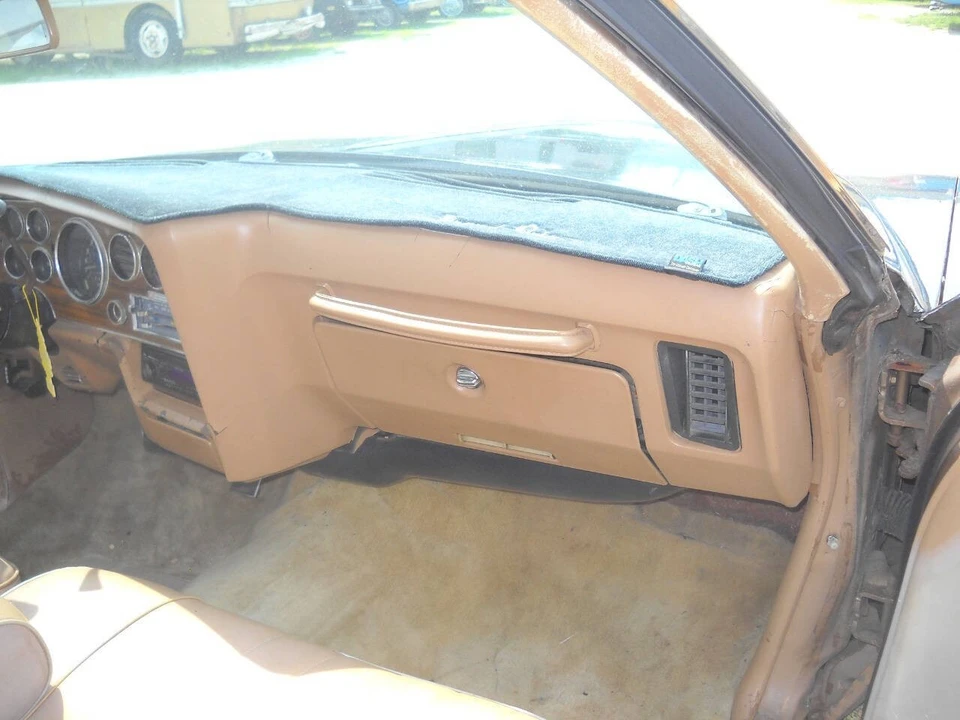 1976 Pontiac Grand Prix 3rd+ Gen - Image 9 of 20
