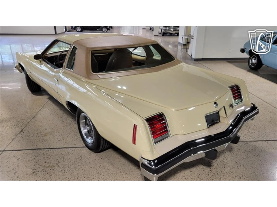 1976 Pontiac Grand Prix 3rd+ Gen - Image 31 of 31