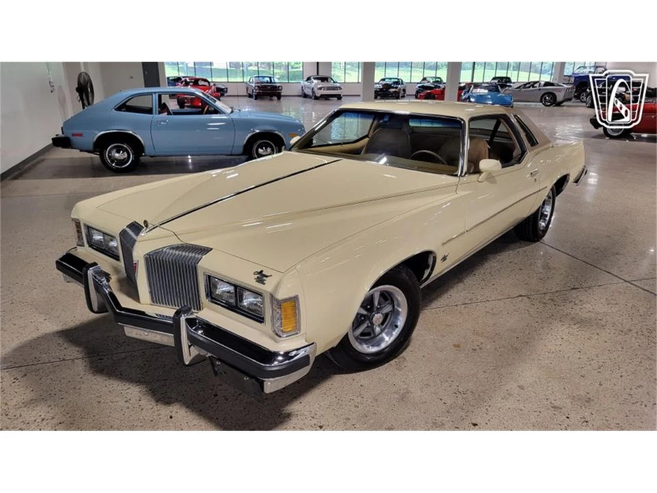 1976 Pontiac Grand Prix 3rd+ Gen - Image 23 of 31