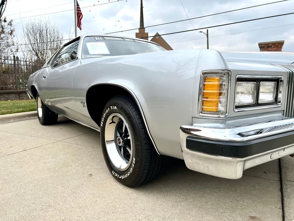 1976 Pontiac Grand Prix 3rd+ Gen - Image 22 of 31