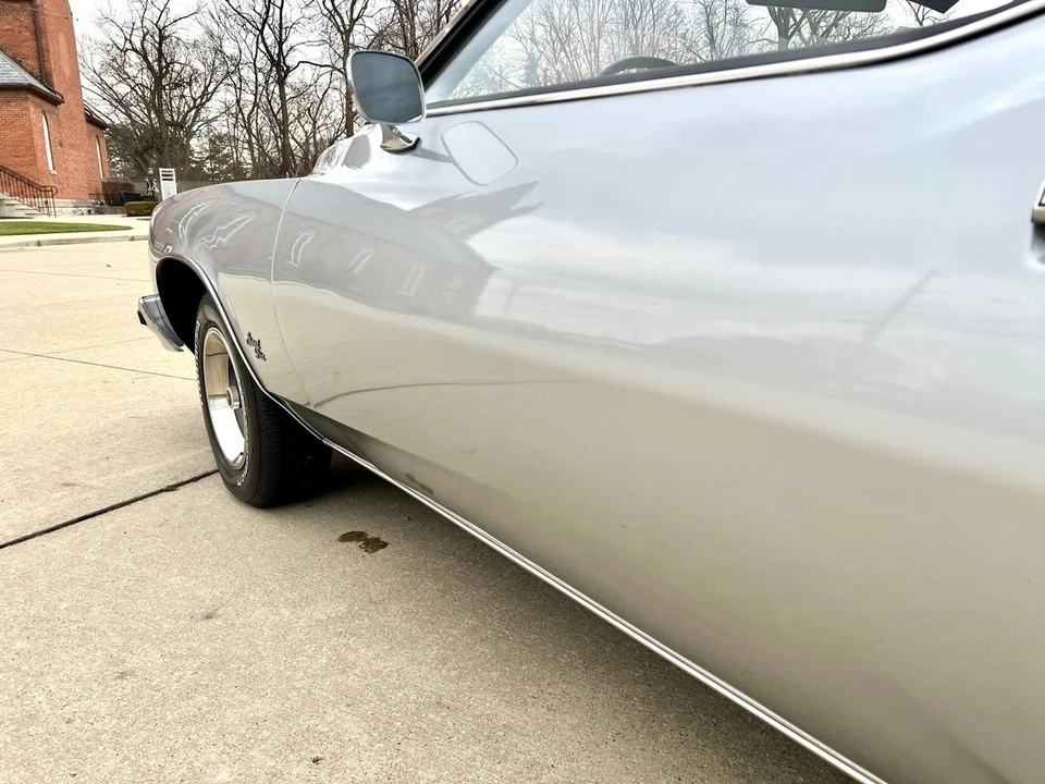 1976 Pontiac Grand Prix 3rd+ Gen - Image 28 of 31