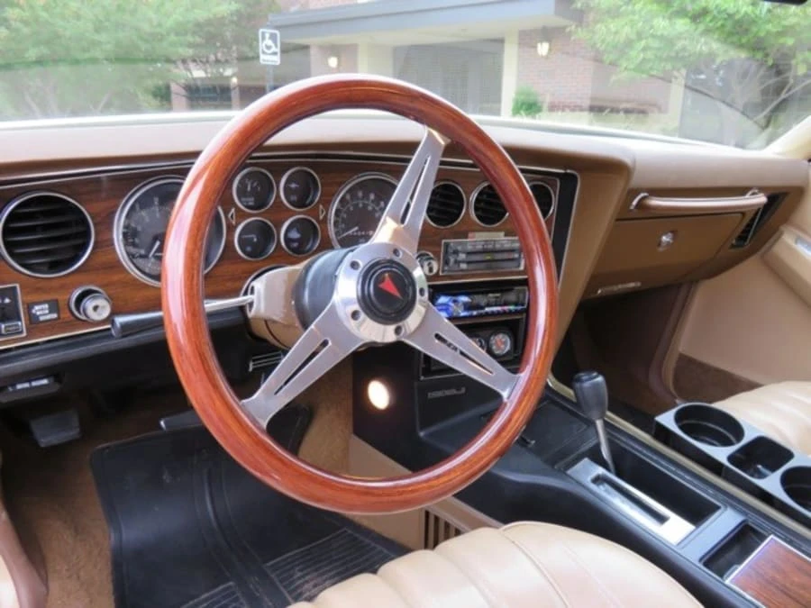 1976 Pontiac Grand Prix 3rd+ Gen - Image 4 of 8
