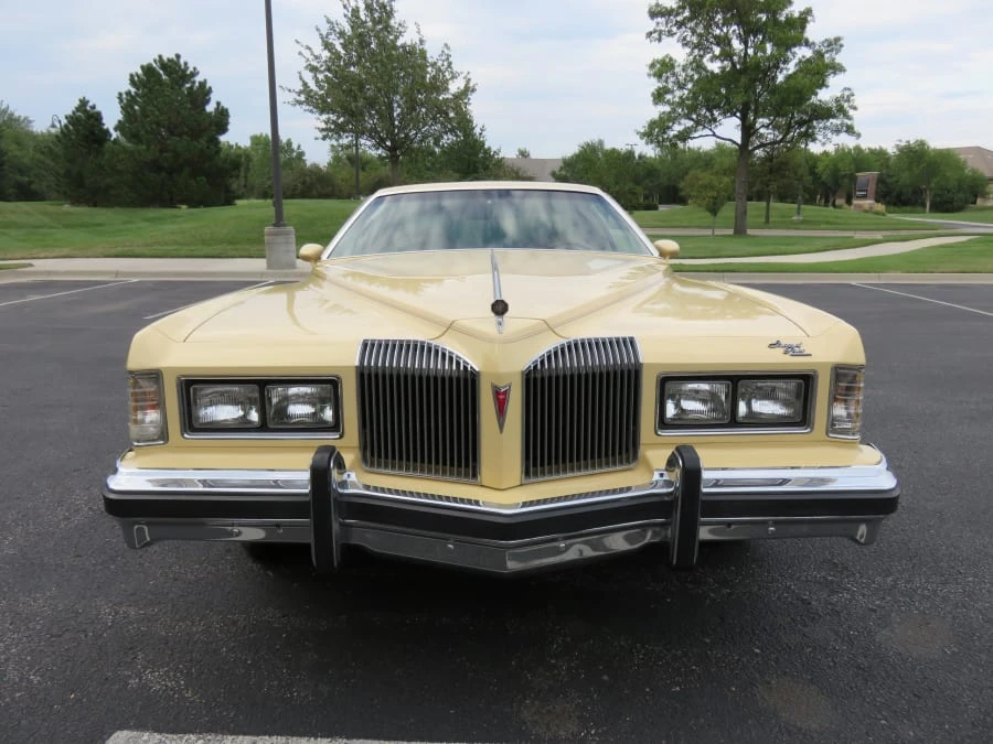 1976 Pontiac Grand Prix 3rd+ Gen - Image 8 of 8