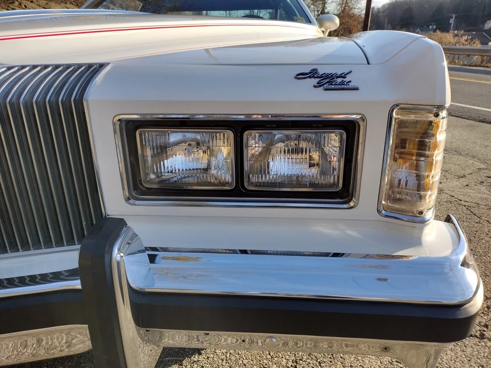 1976 Pontiac Grand Prix 3rd+ Gen - Image 21 of 31