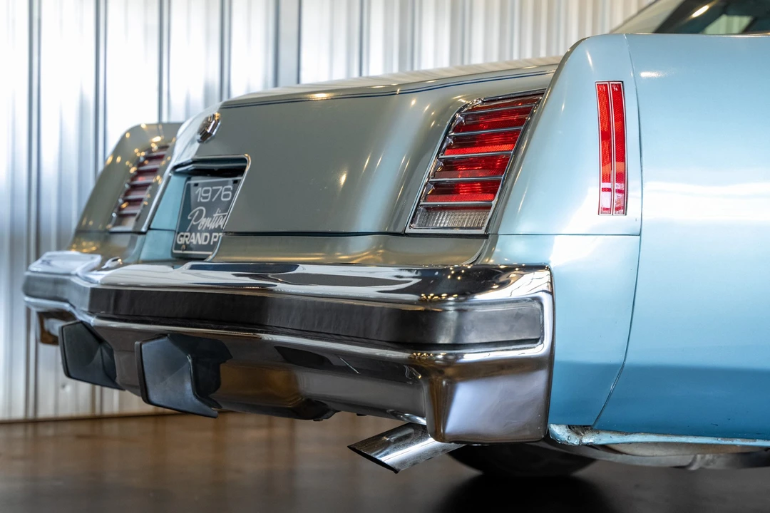 1976 Pontiac Grand Prix 3rd+ Gen - Image 16 of 31