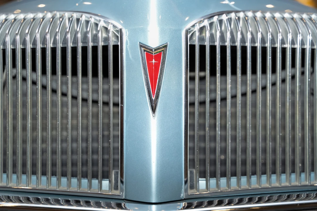 1976 Pontiac Grand Prix 3rd+ Gen - Image 18 of 31