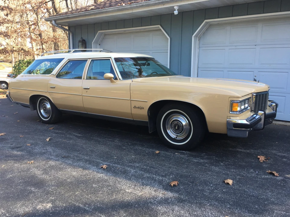 1976 Pontiac Safari - Image 3 of 31