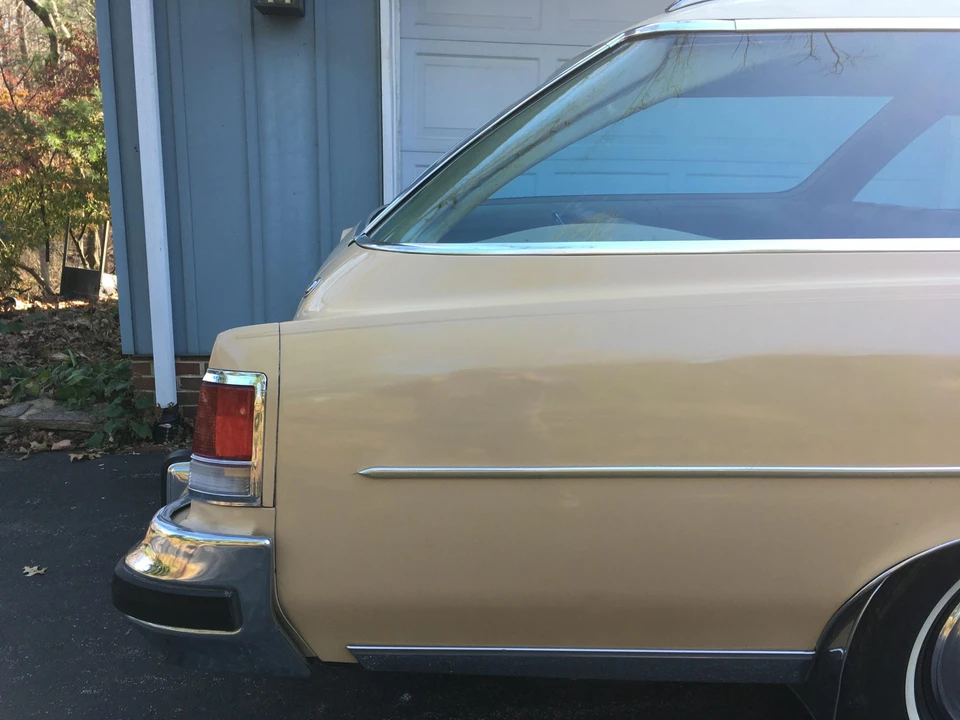 1976 Pontiac Safari - Image 27 of 31