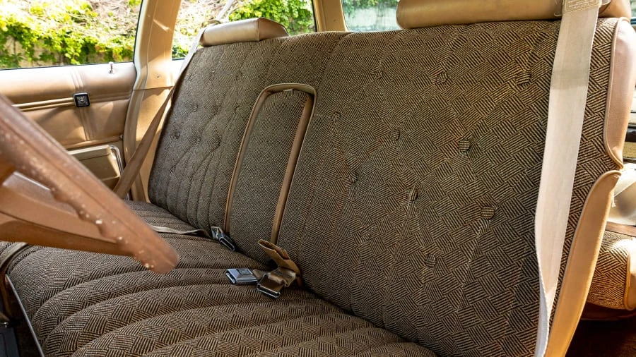 1976 Pontiac Safari - Image 4 of 31