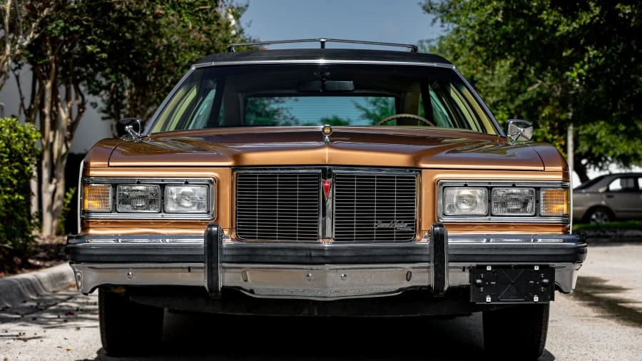 1976 Pontiac Safari - Image 24 of 31