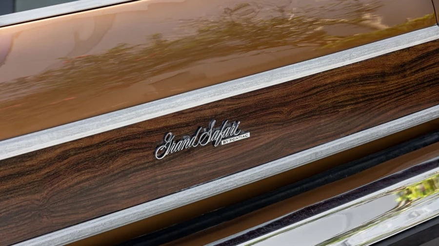 1976 Pontiac Safari - Image 27 of 31