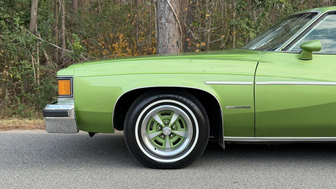 1976 Pontiac LeMans 4th+ Gen - Image 24 of 31