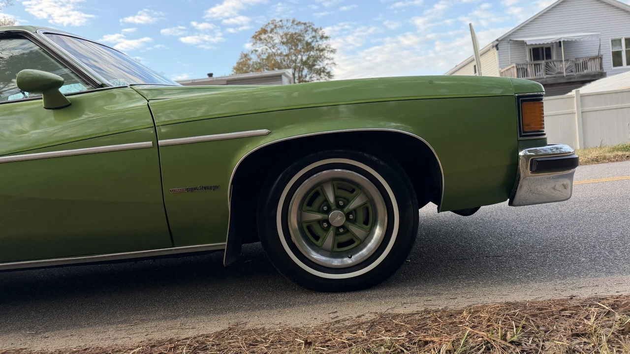 1976 Pontiac LeMans 4th+ Gen - Image 29 of 31