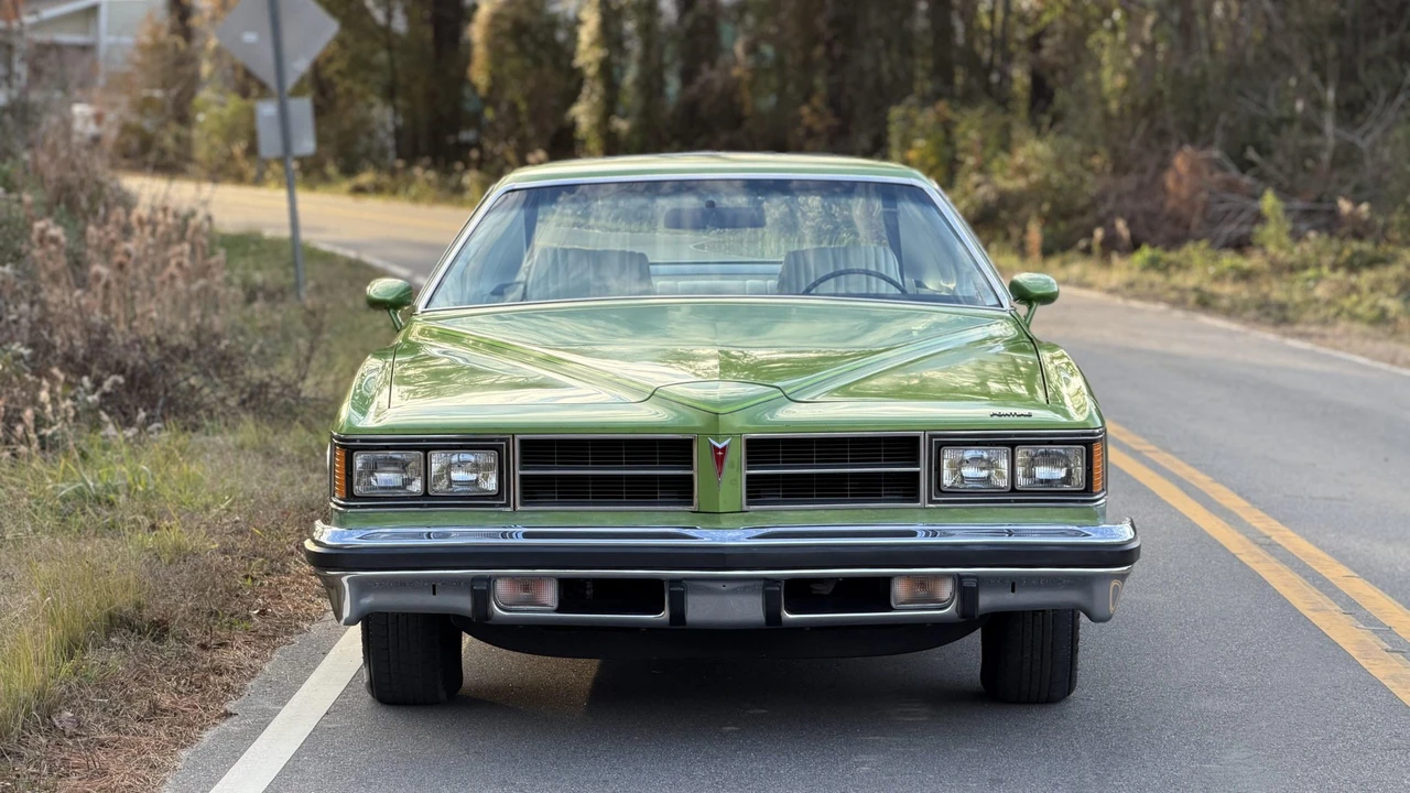 1976 Pontiac LeMans 4th+ Gen - Image 4 of 31
