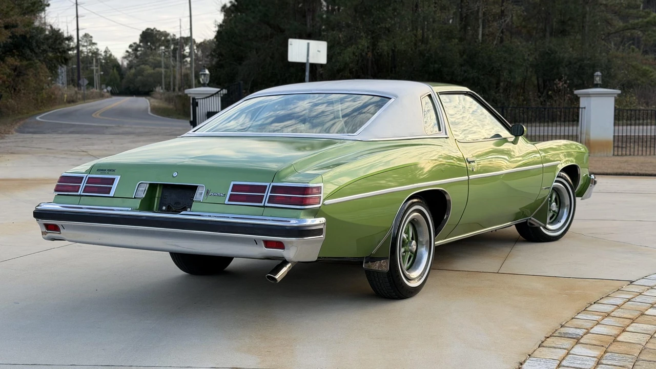 1976 Pontiac LeMans 4th+ Gen - Image 22 of 31