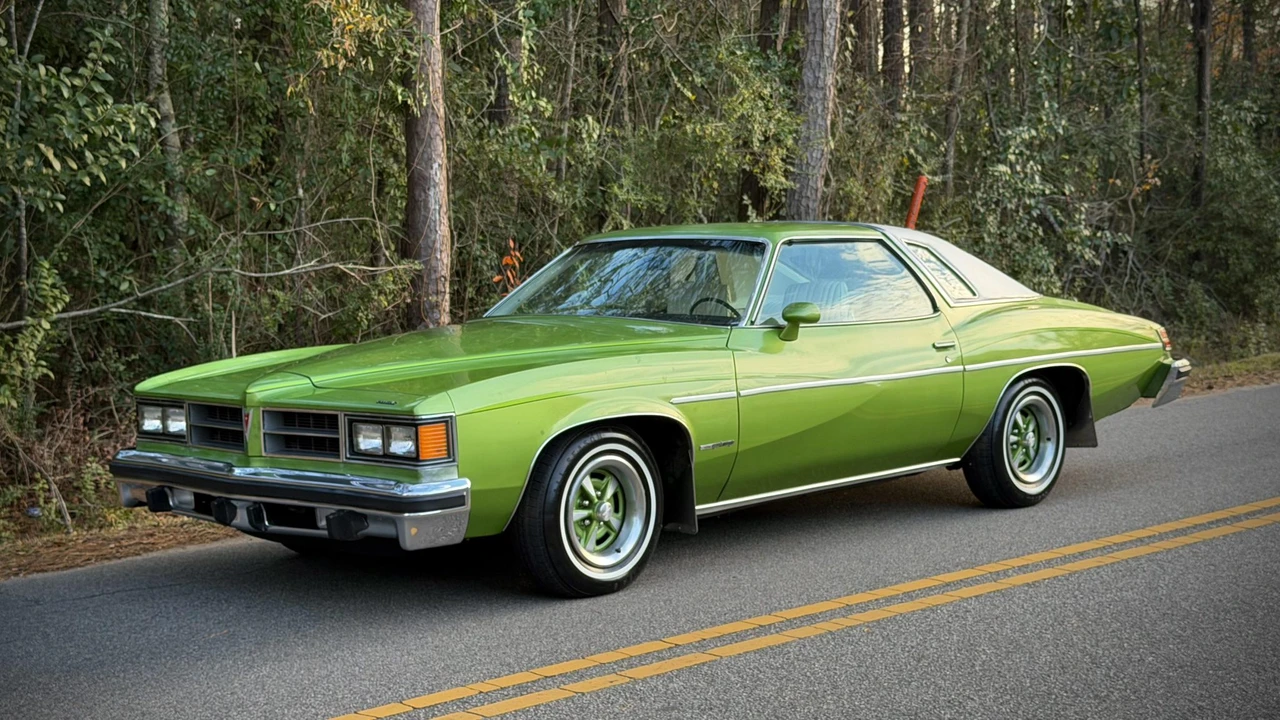1976 Pontiac LeMans 4th+ Gen - Image 2 of 31