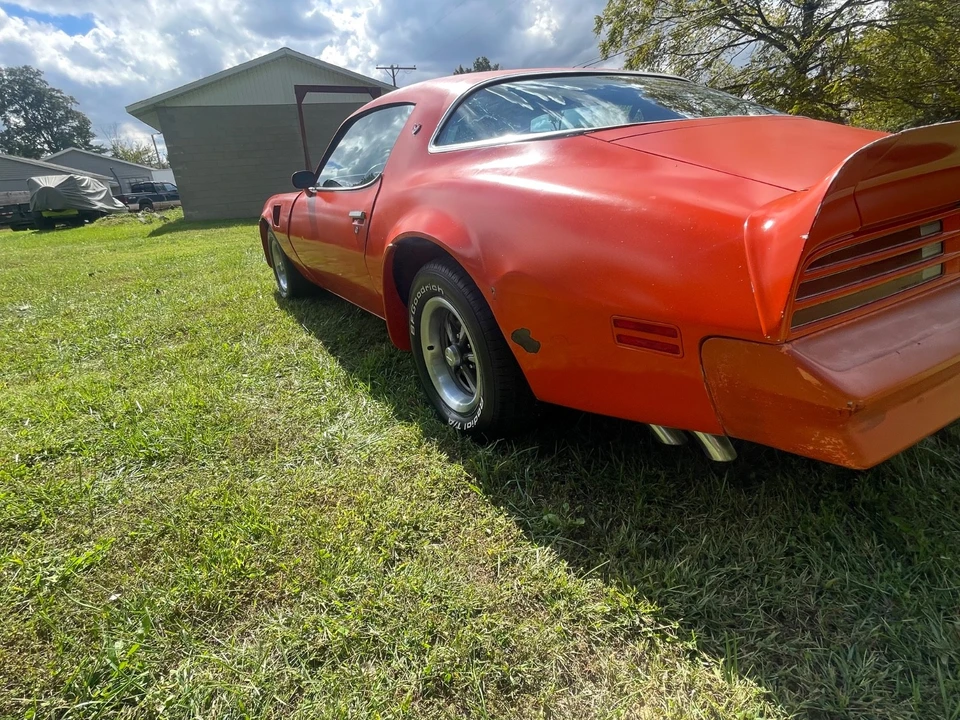 1976 Pontiac Firebird Trans Am 2nd Gen - Image 15 of 21