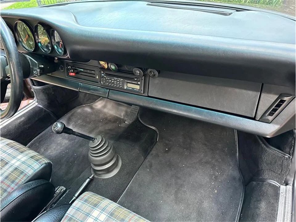 1976 Porsche 911 G-Body - Image 28 of 31