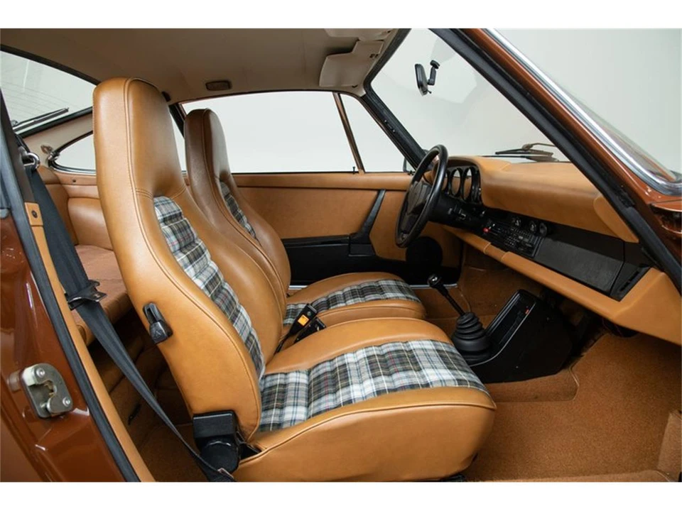 1976 Porsche 911 - Image 24 of 31