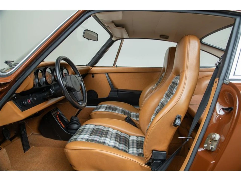 1976 Porsche 911 - Image 17 of 31