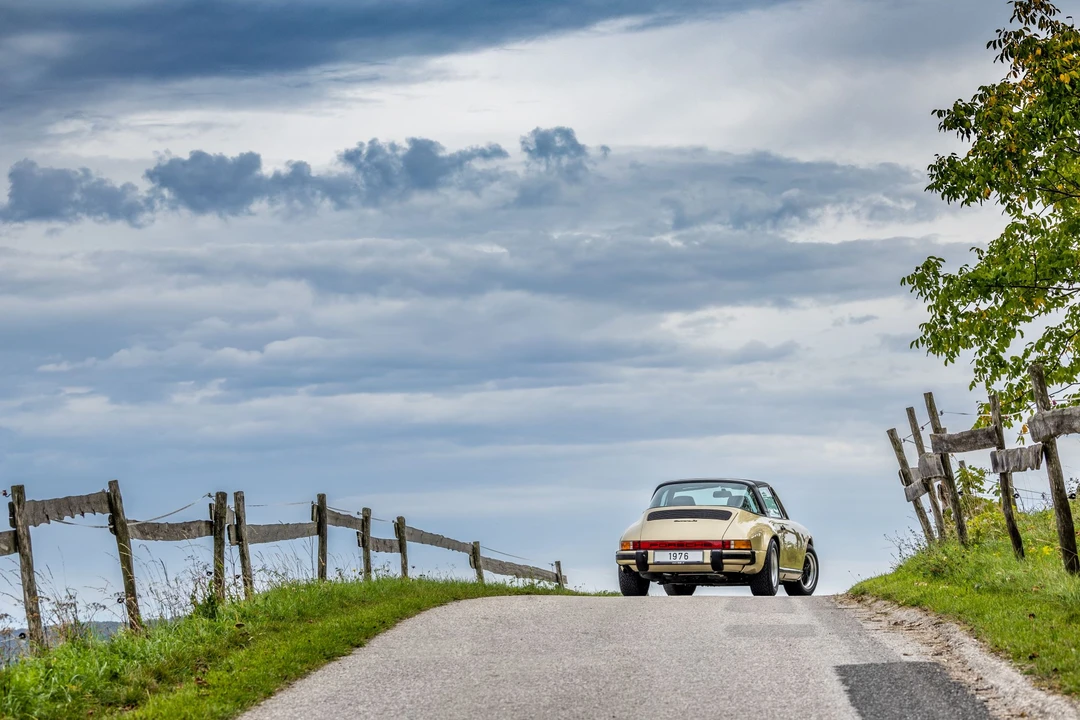 1976 Porsche 911 F-Body LWB - Image 18 of 31