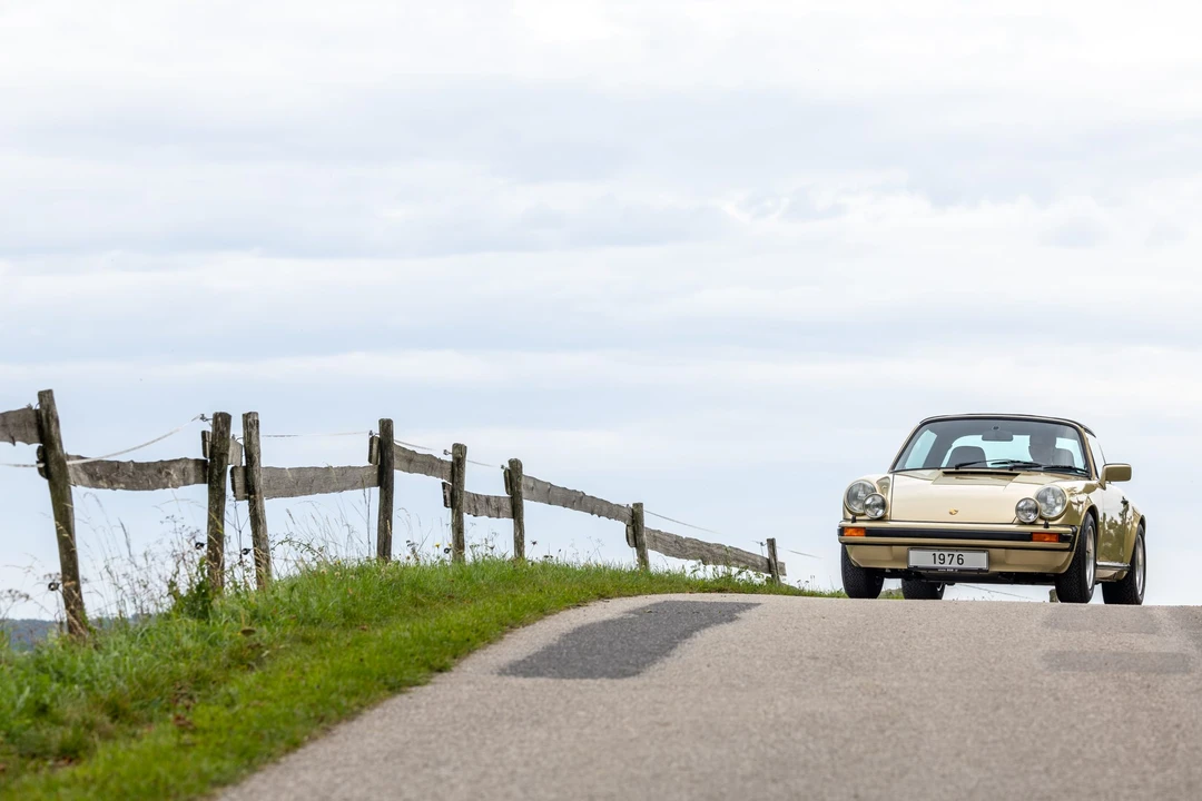 1976 Porsche 911 F-Body LWB - Image 15 of 31