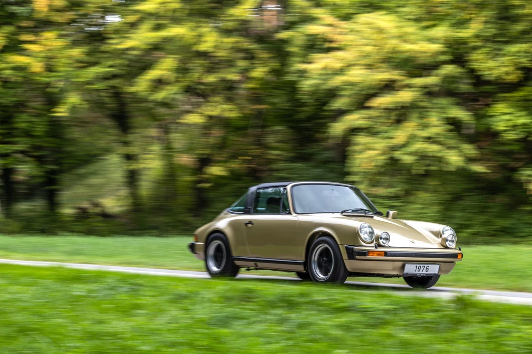 1976 Porsche 911 F-Body LWB - Image 21 of 31
