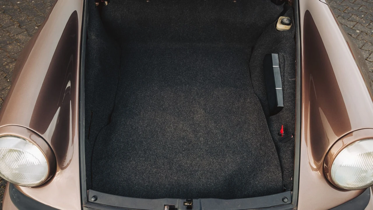 1976 Porsche 930 Turbo - Image 9 of 31
