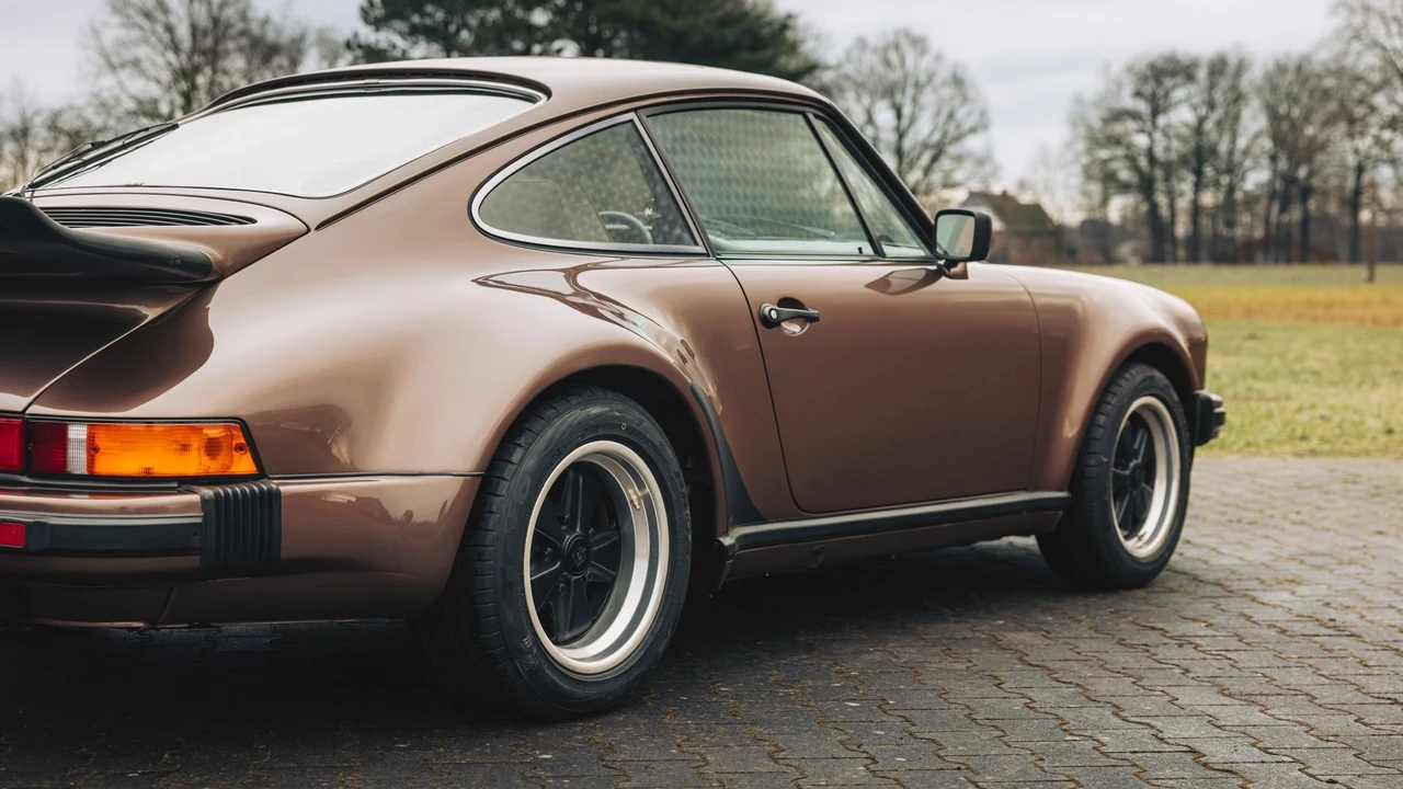 1976 Porsche 930 Turbo - Image 27 of 31