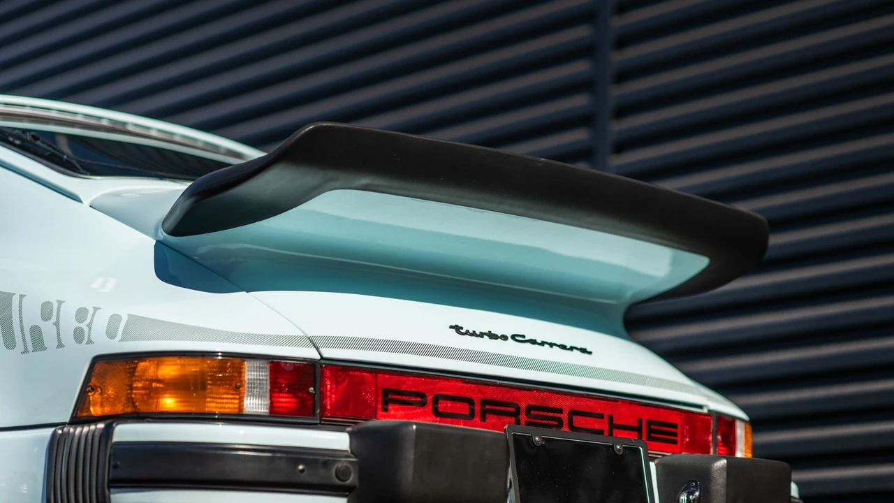 1976 Porsche 930 Turbo - Image 15 of 31