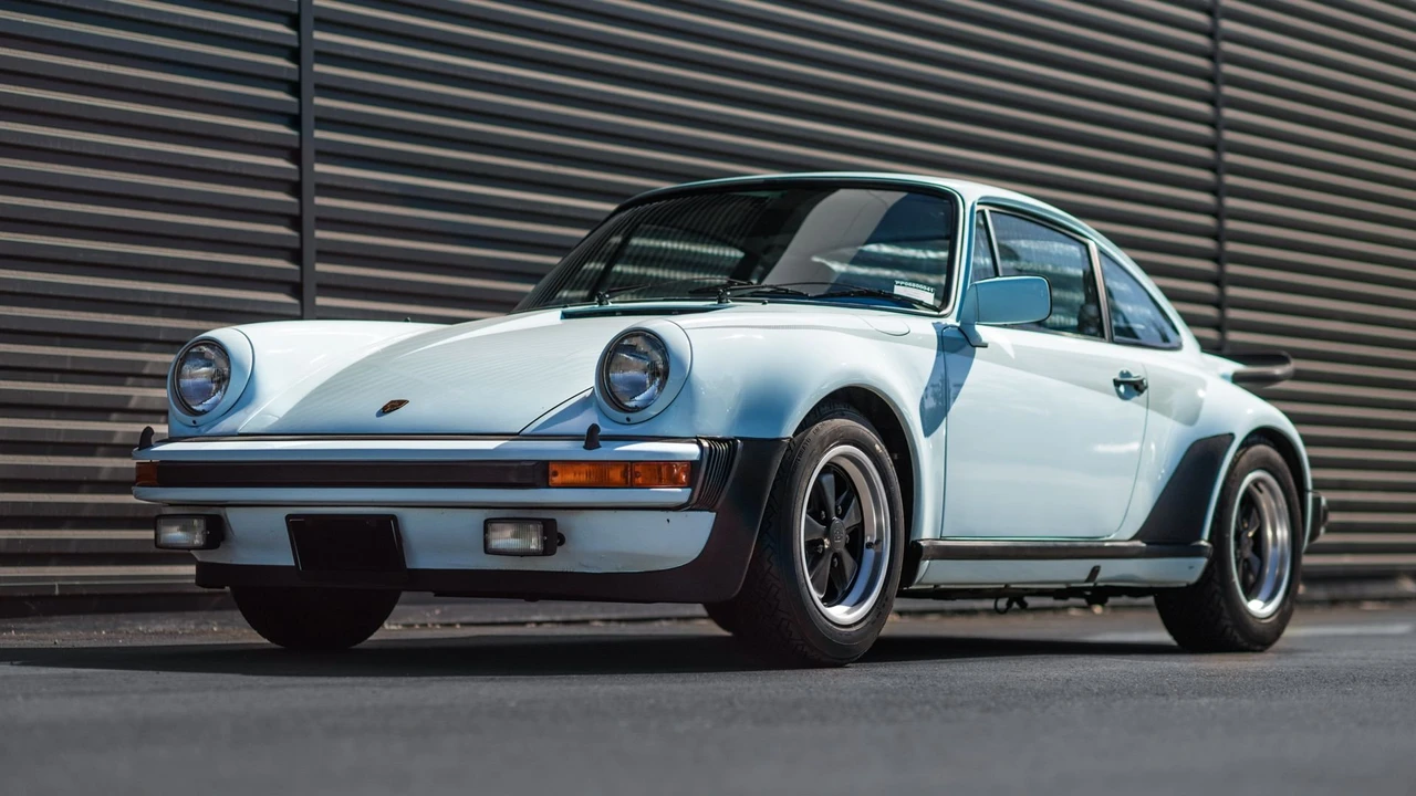 1976 Porsche 930 Turbo - Image 10 of 31