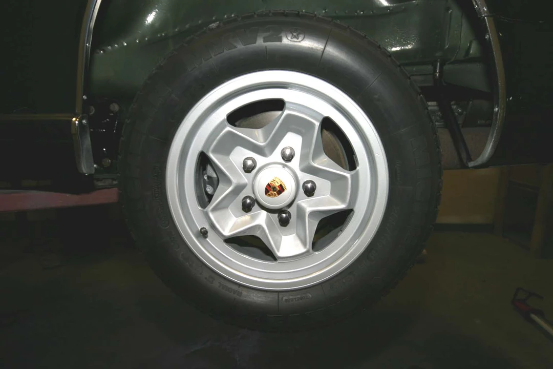 1976 Porsche 911 F-Body LWB - Image 24 of 31