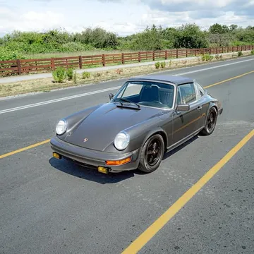 1976 Porsche 911S Targa
