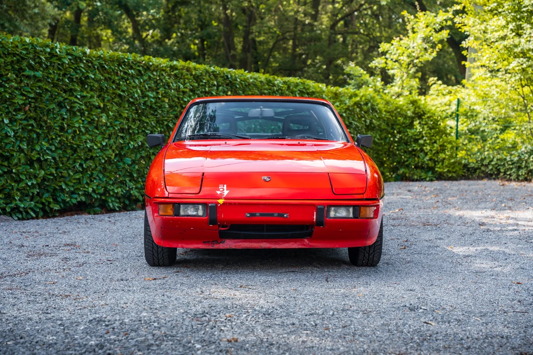 1976 Porsche 924 - Image 2 of 31