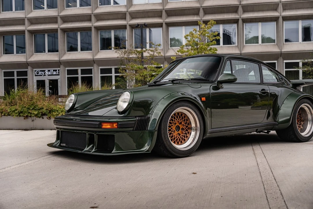 1976 Porsche 934 & 935 - Image 19 of 30