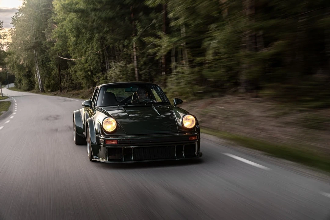 1976 Porsche 934 & 935 - Image 5 of 30