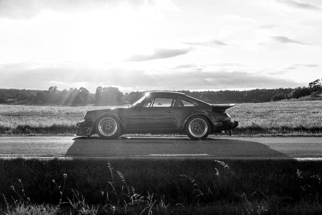 1976 Porsche 934 & 935 - Image 26 of 30
