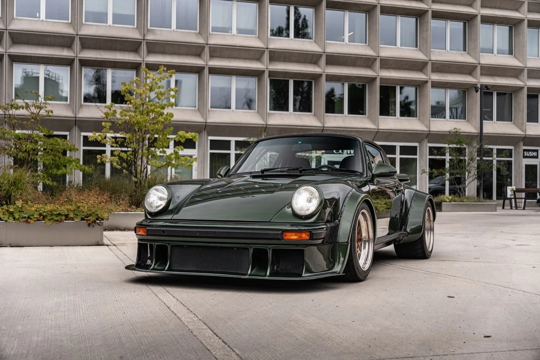 1976 Porsche 934 & 935 - Image 17 of 30