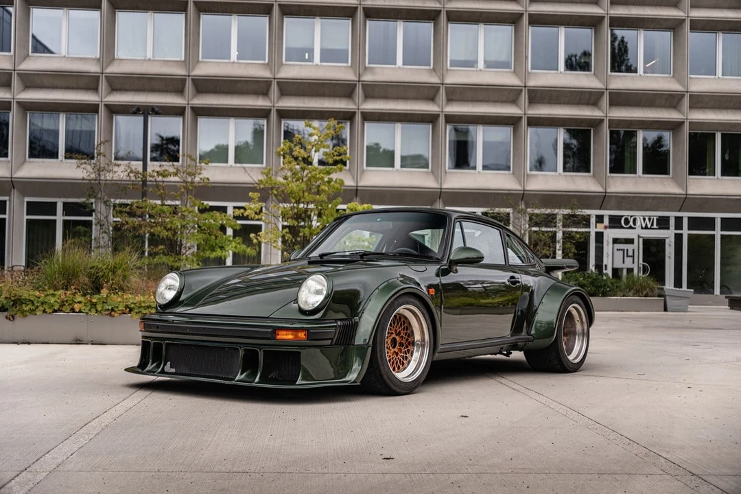 1976 Porsche 934 & 935 - Image 18 of 30