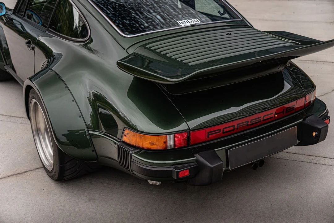 1976 Porsche 934 & 935 - Image 25 of 30