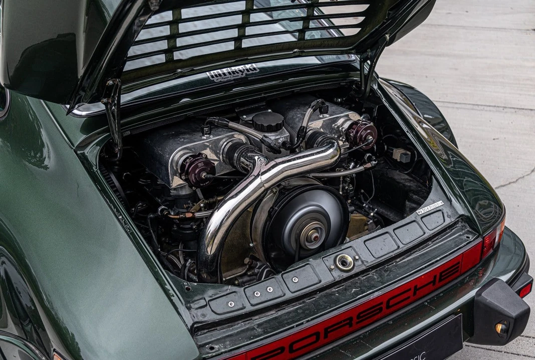 1976 Porsche 934 & 935 - Image 10 of 30
