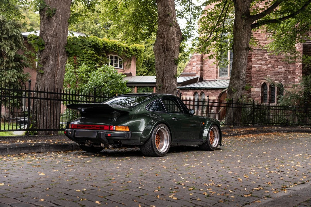 1976 Porsche 934 & 935 - Image 7 of 30