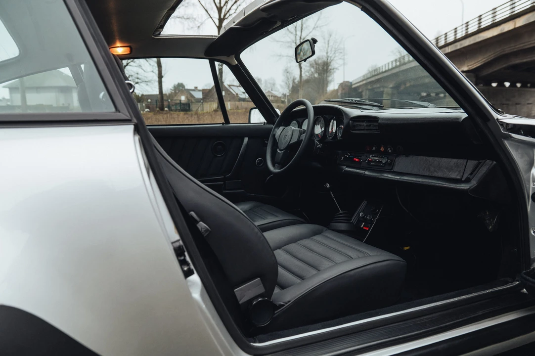 1976 Porsche 930 Turbo - Image 11 of 31