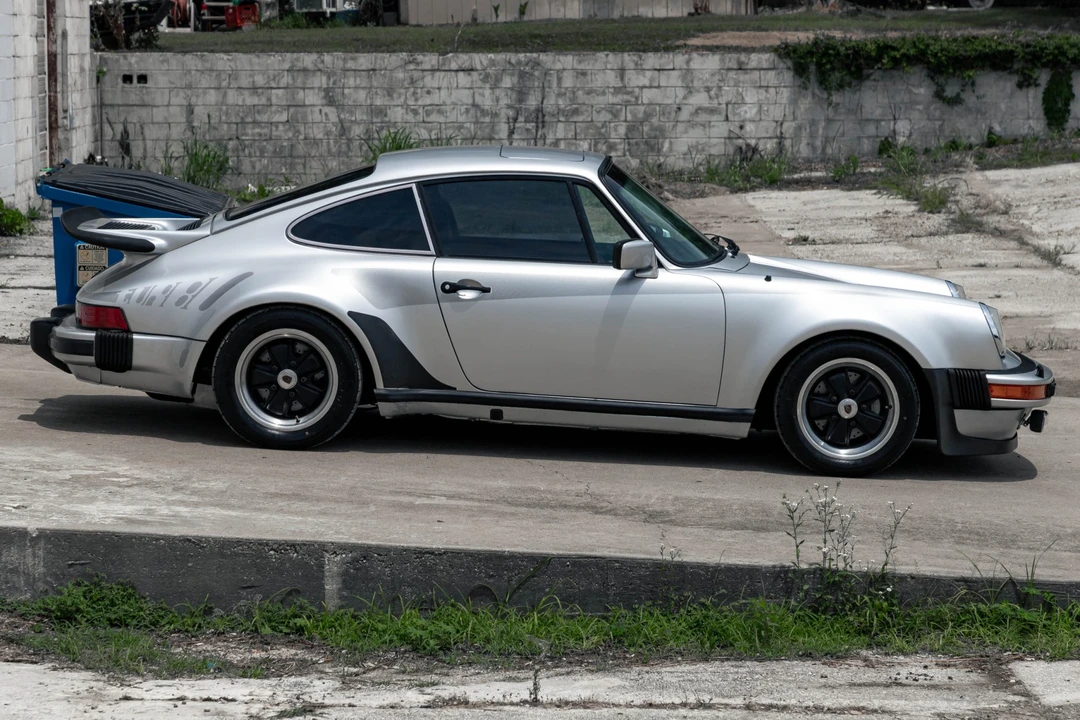 1976 Porsche 930 Turbo - Image 9 of 31