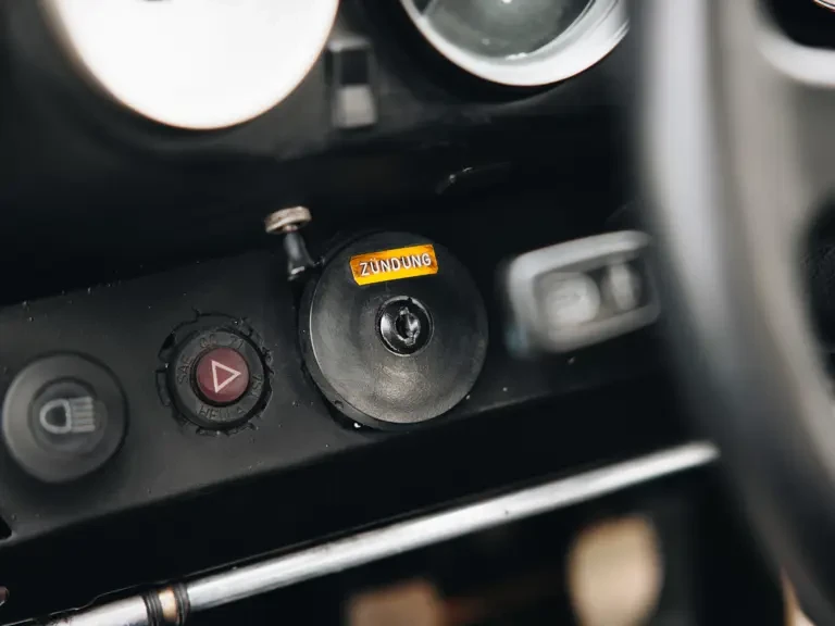 1976 Porsche 934 & 935 - Image 19 of 31