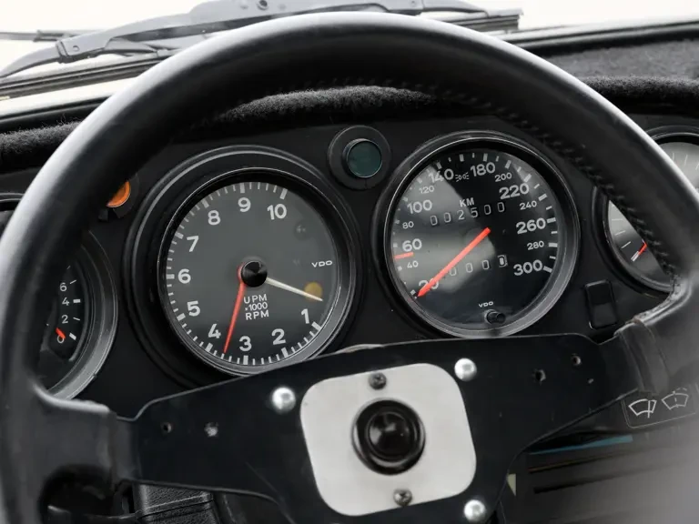 1976 Porsche 934 & 935 - Image 11 of 31