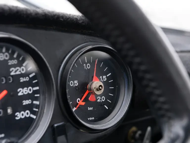1976 Porsche 934 & 935 - Image 15 of 31