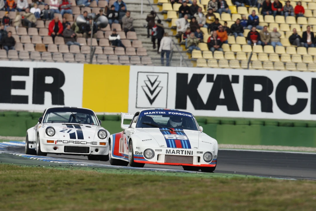 1976 Porsche 934 & 935 - Image 2 of 31
