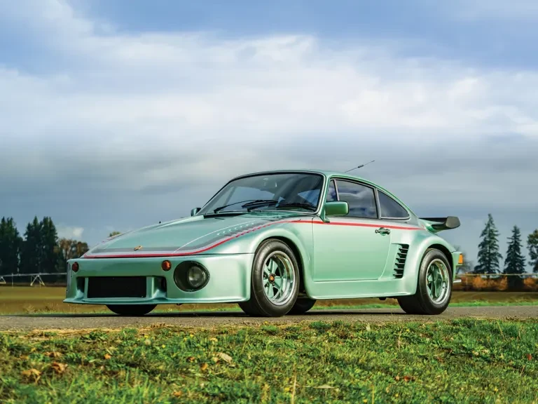 1976 Porsche 934 & 935 - Image 2 of 31